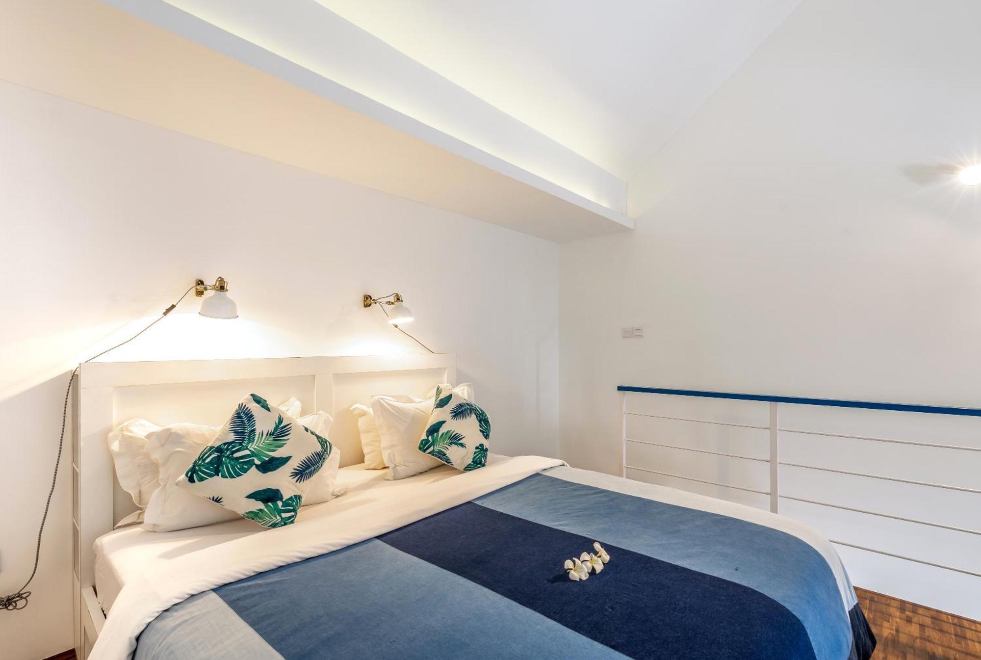 Апартаменты The Blue Loft Seminyak Free Scooter Экстерьер фото